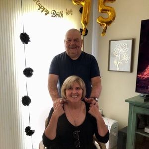 Meet your Posher, Leslie